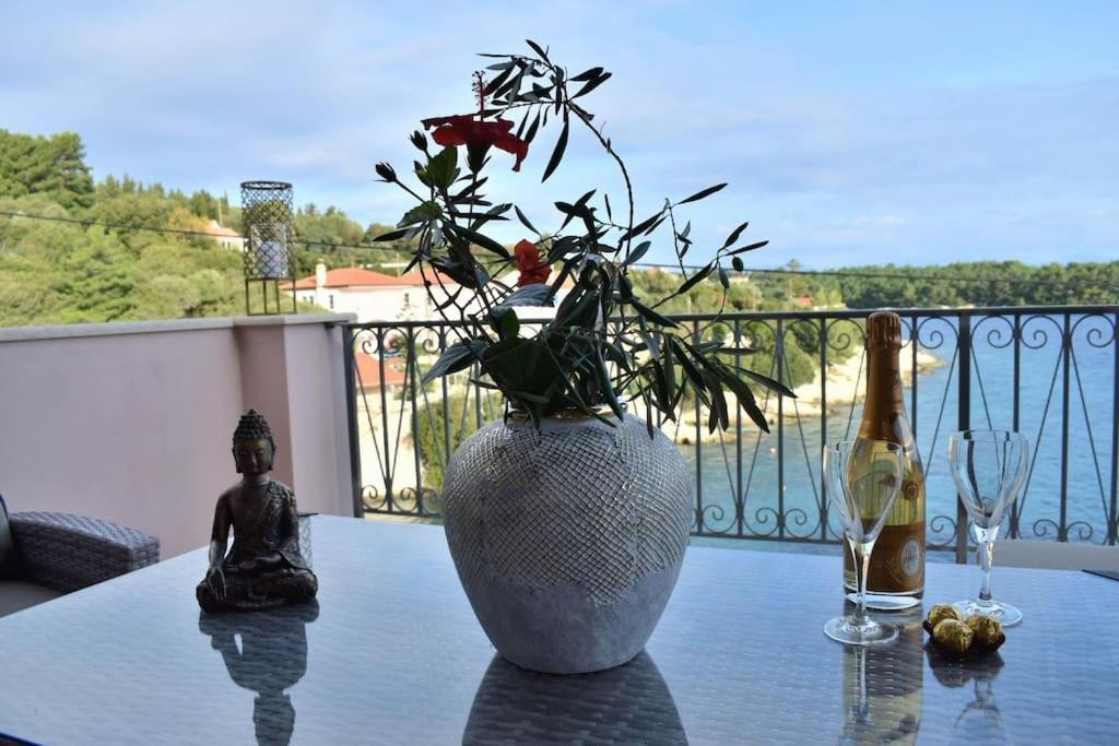 Paradise House Apart3, 5Min Walking Distance To Fiskardo Center Buitenkant foto